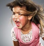 Gestire la rabbia nei bambini comunicando serenità